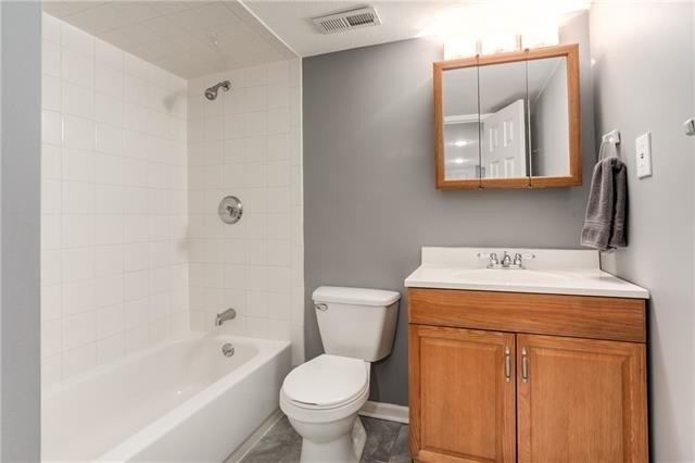 W 81st St, Overland Park, KS 66204