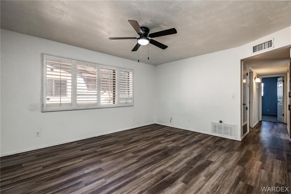 Motor Ave, Kingman, AZ 86401