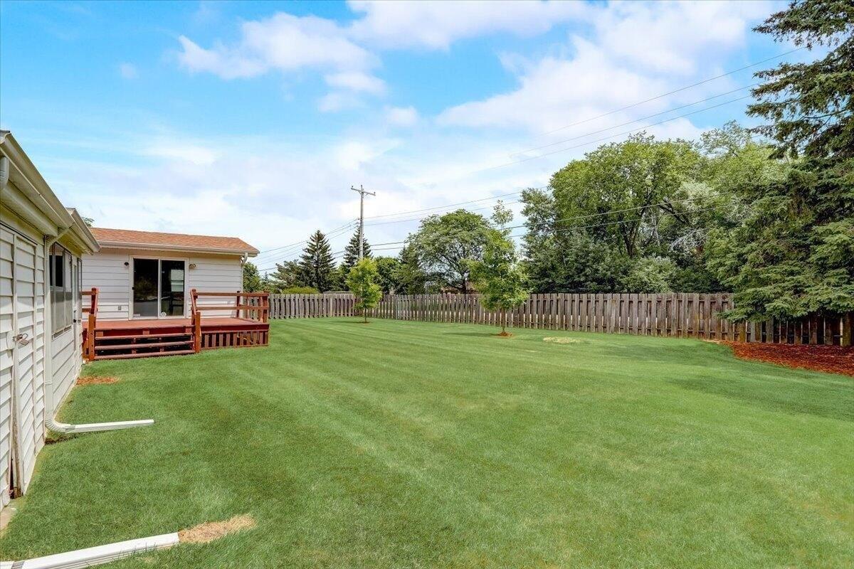 N Link Pl, Milwaukee, WI 53223