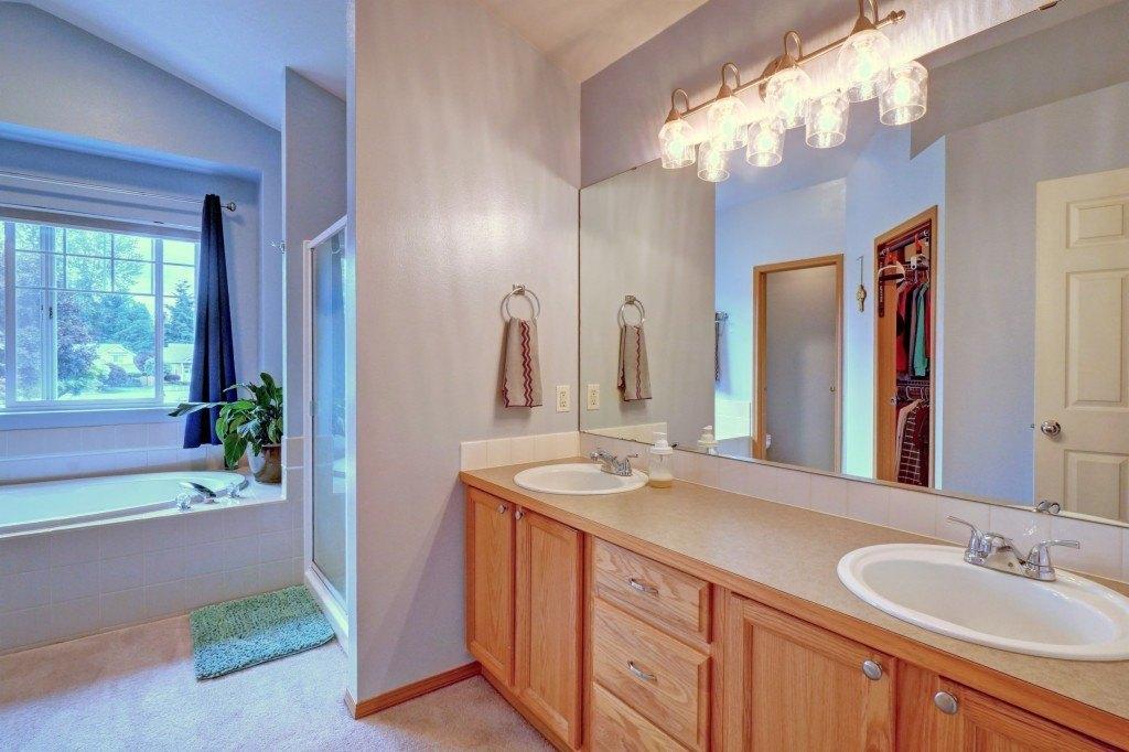 96th Avenue Ct E, Puyallup, WA 98375