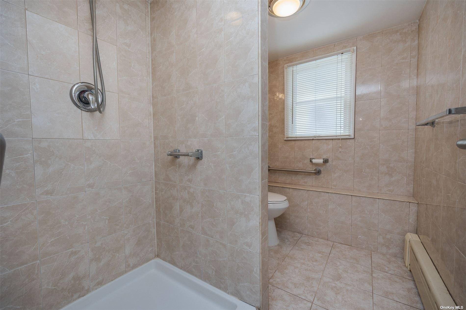 2nd Ave, East Rockaway, NY 11518