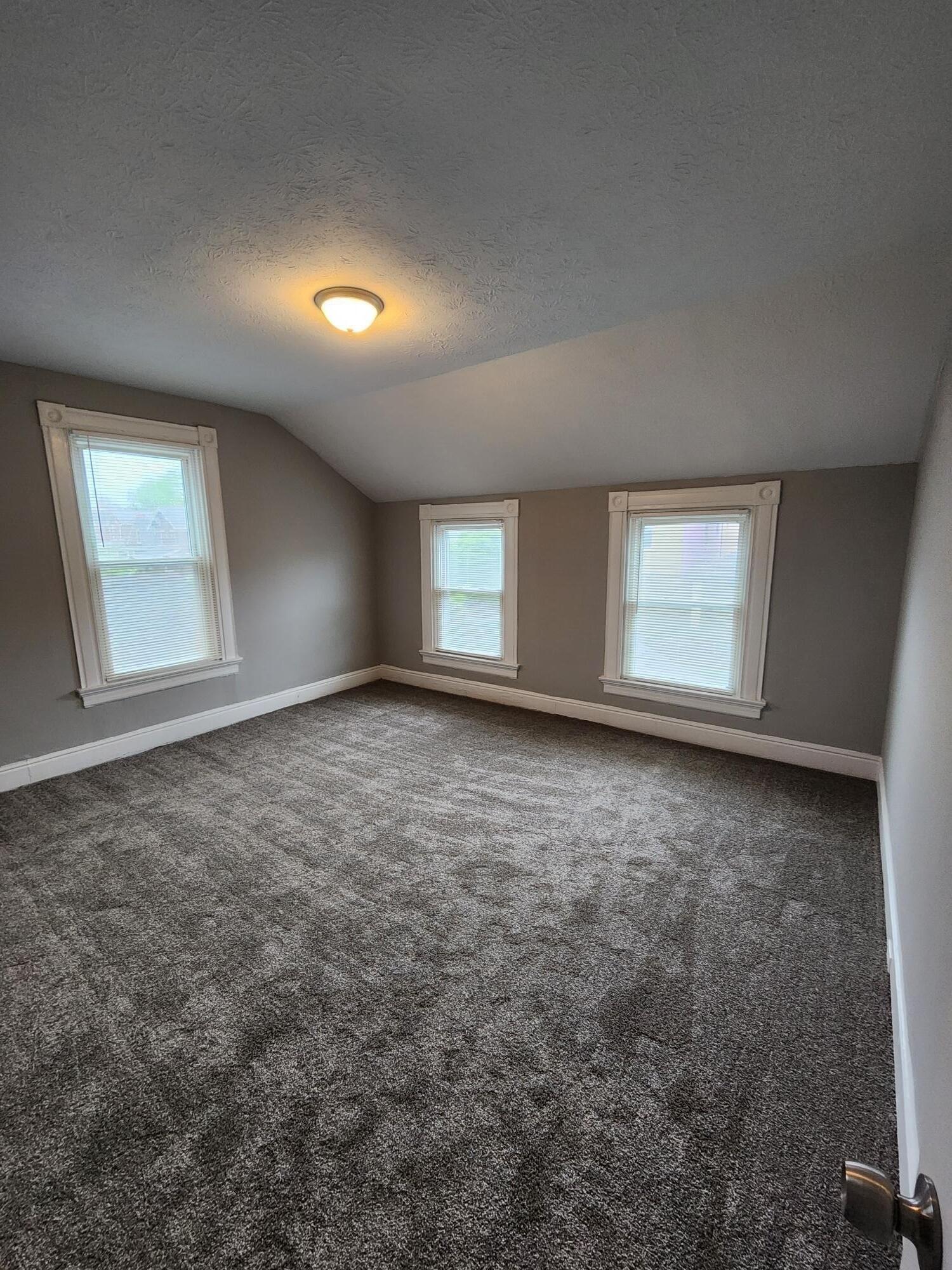 Garrard St, Covington, KY 41014