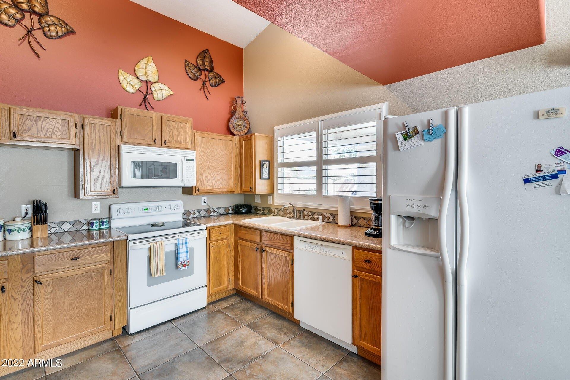 N Winding Trl, Surprise, AZ 85374