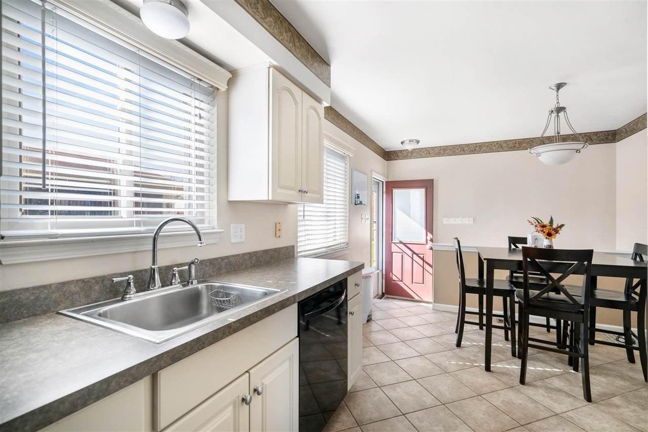 Regency Dr, Sterling Heights, MI 48313