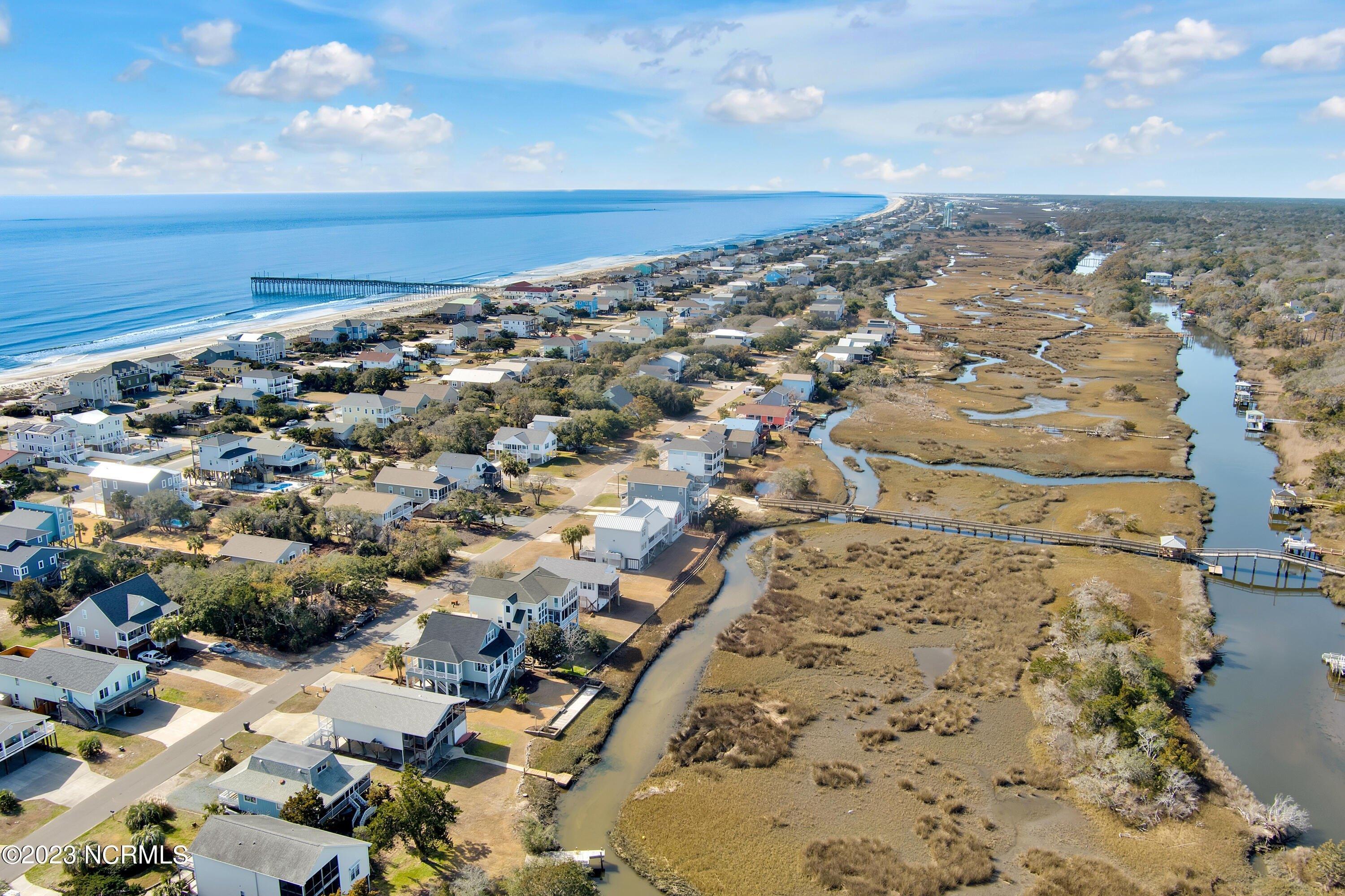 E Pelican Dr, Oak Island, NC 28465