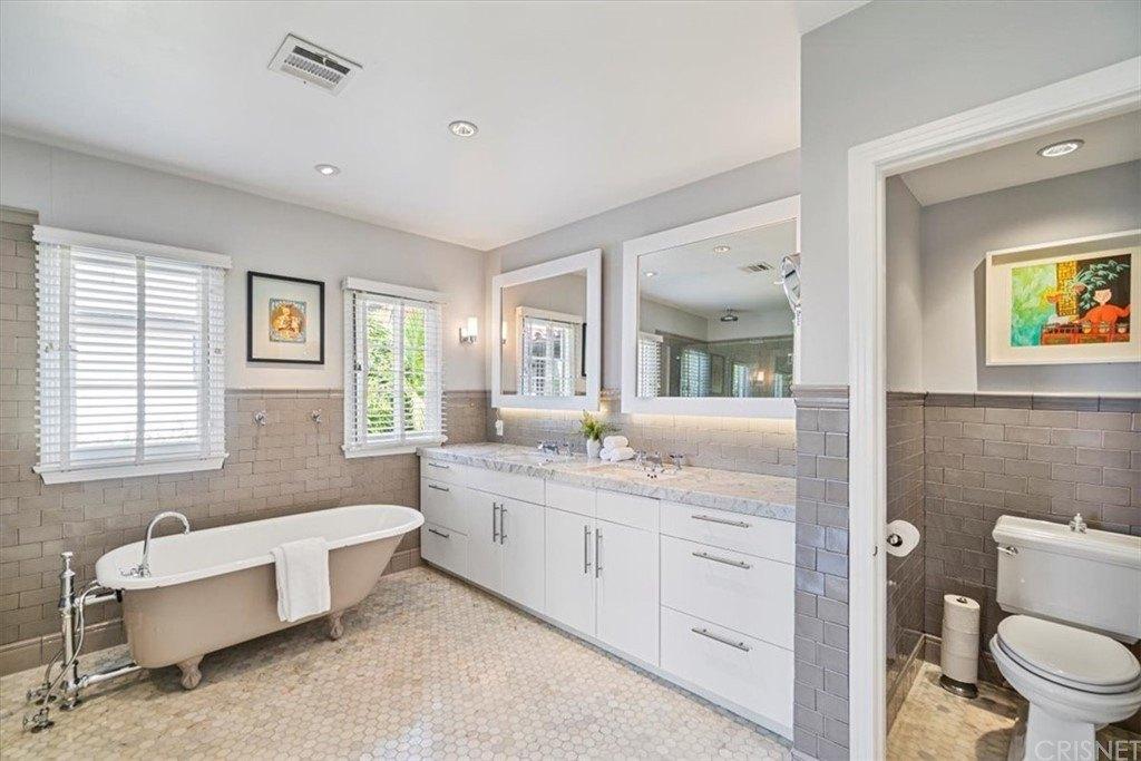 Cavanagh Rd, Glendale, CA 91207