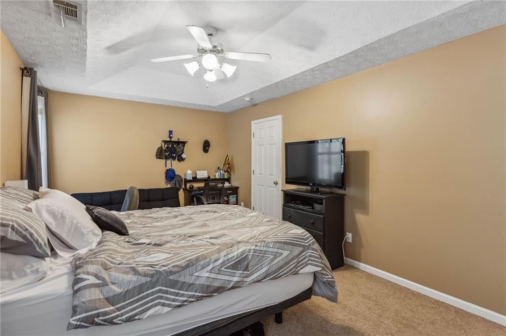 Poplar Ridge Ct, Oakwood, GA 30566