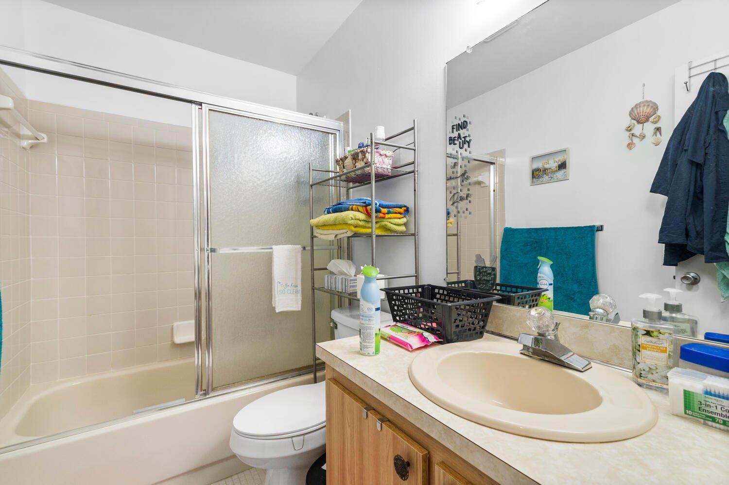 Mariesa Ave, West Palm Beach, FL 33417