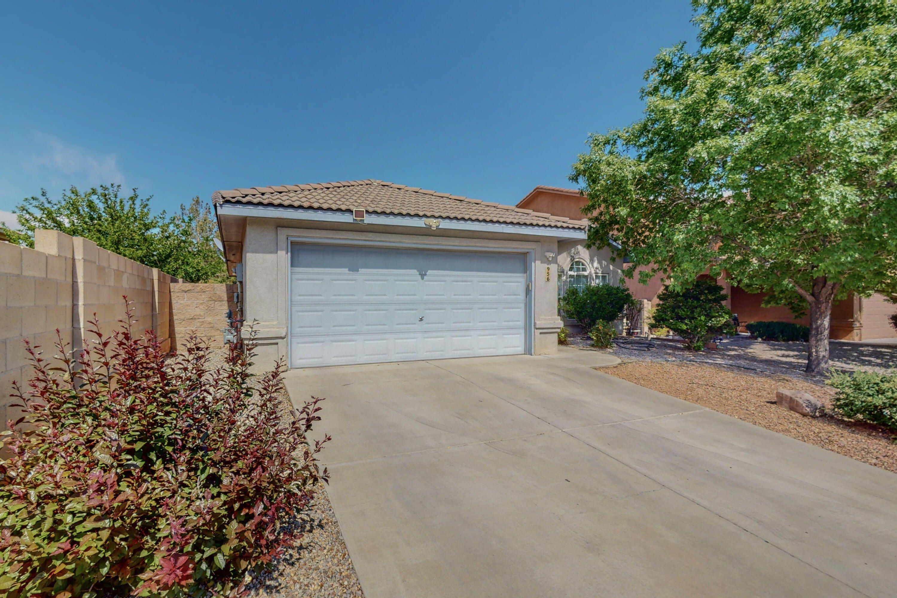 Galeras St Nw, Albuquerque, NM 87120