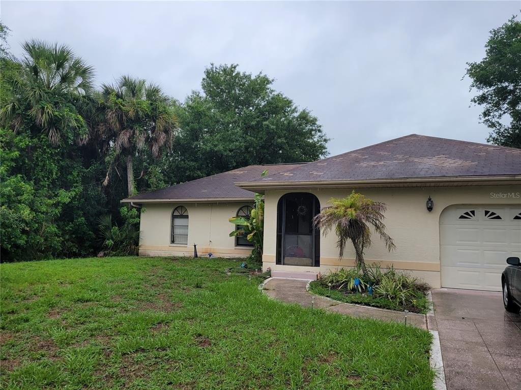 Diamond St, Port Charlotte, FL 33948