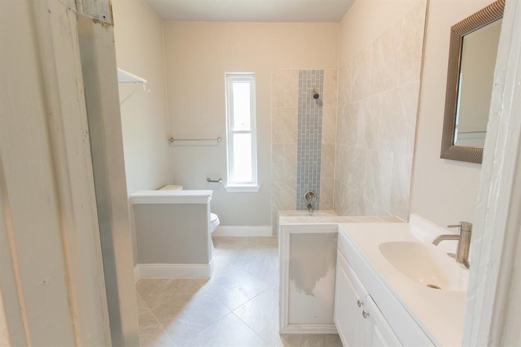 W Poplar St, Celina, TX 75009