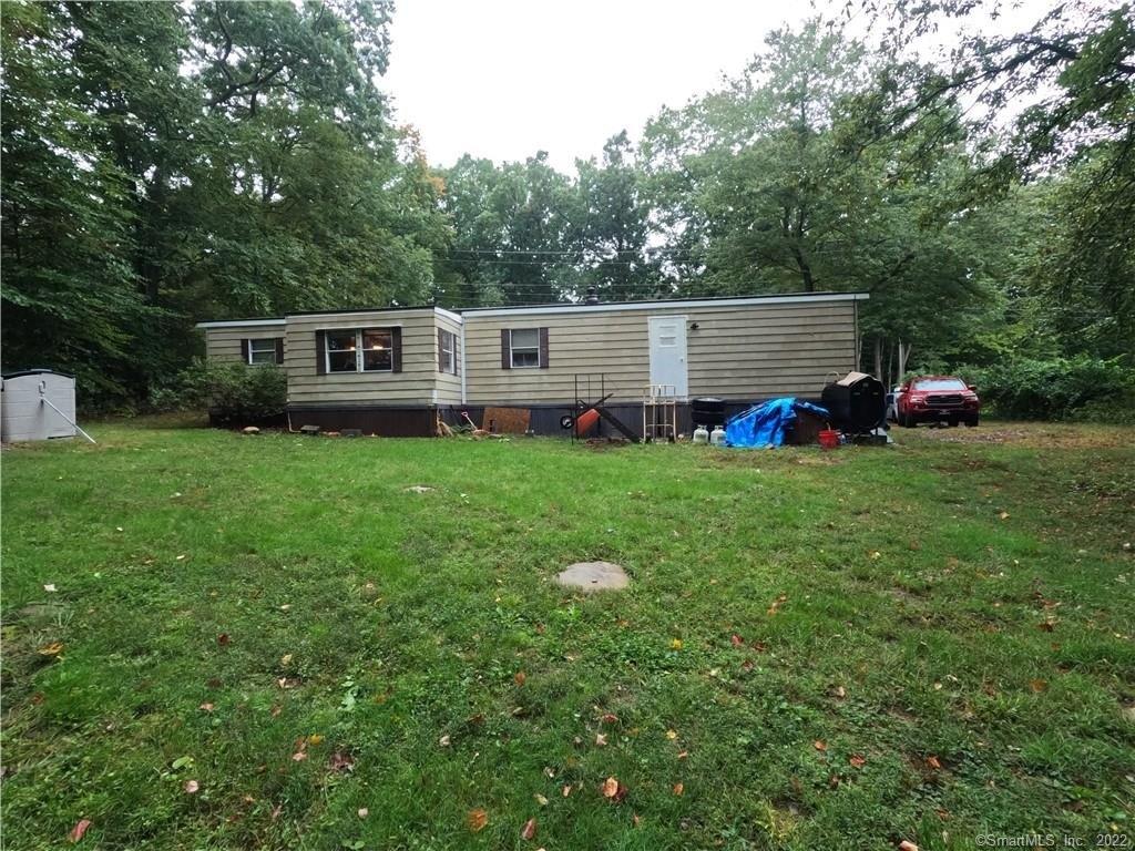 Chapel Hill Rd, Oakdale, CT 06370