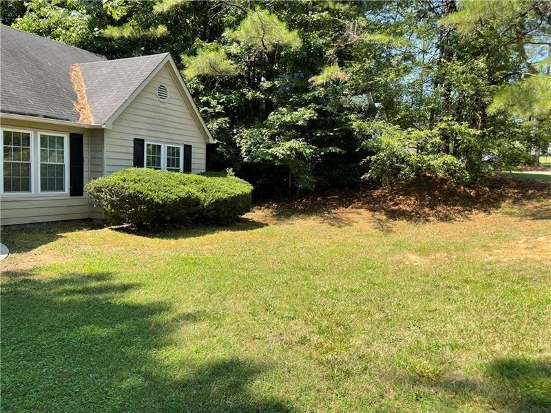 Bentley Pkwy, Woodstock, GA 30188