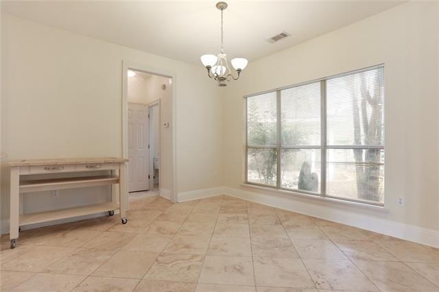 River Oaks Dr, Covington, LA 70433