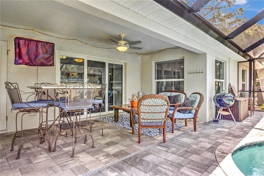 Thomas Ln, North Port, FL 34286