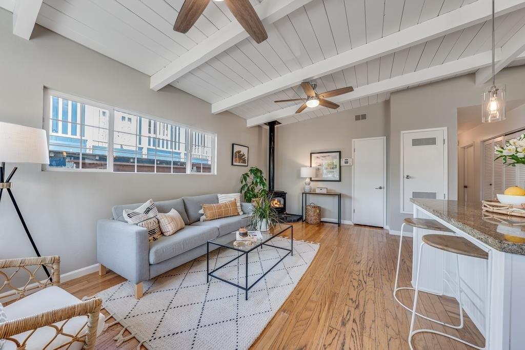 Laverne Ave, Aptos, CA 95003