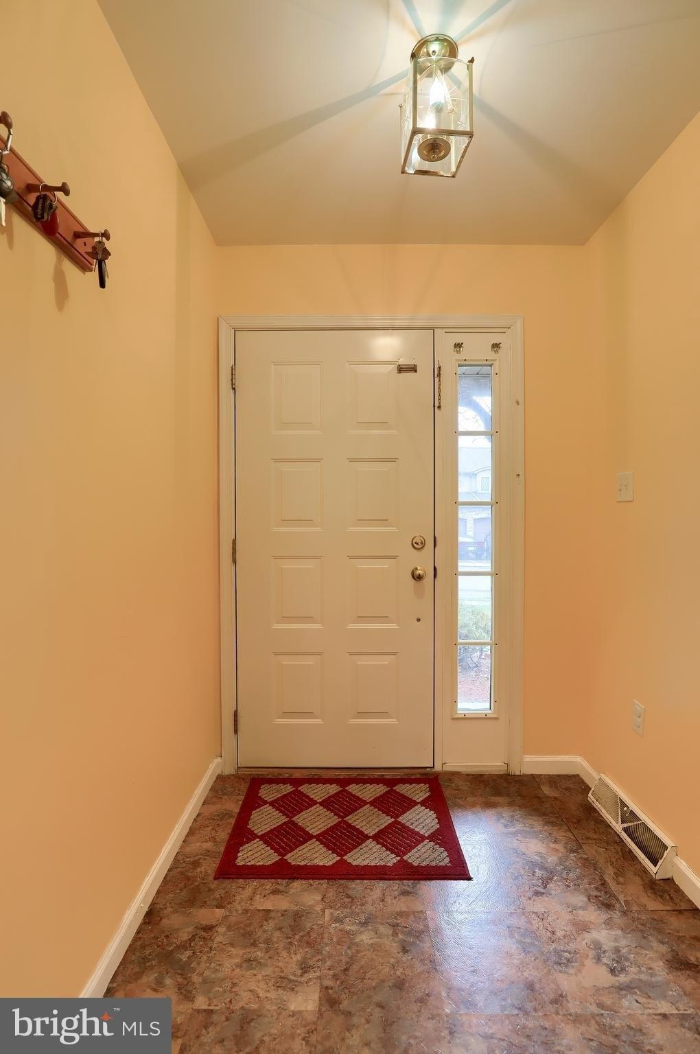 Eagle Dr, Ephrata, PA 17522