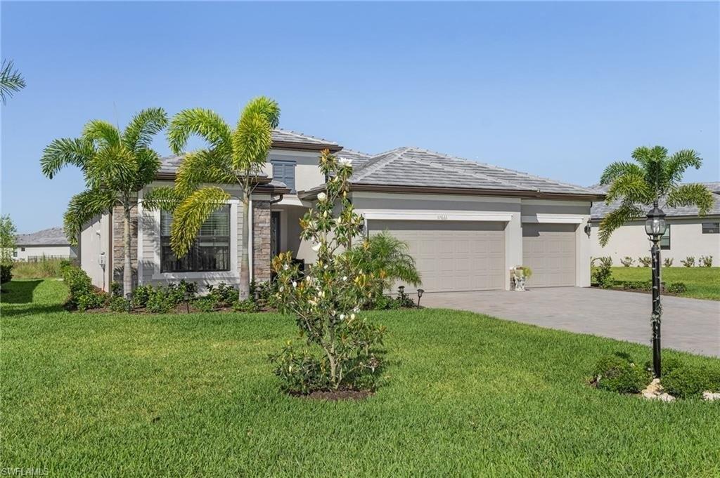 Kinzie Ln, Estero, FL 33928