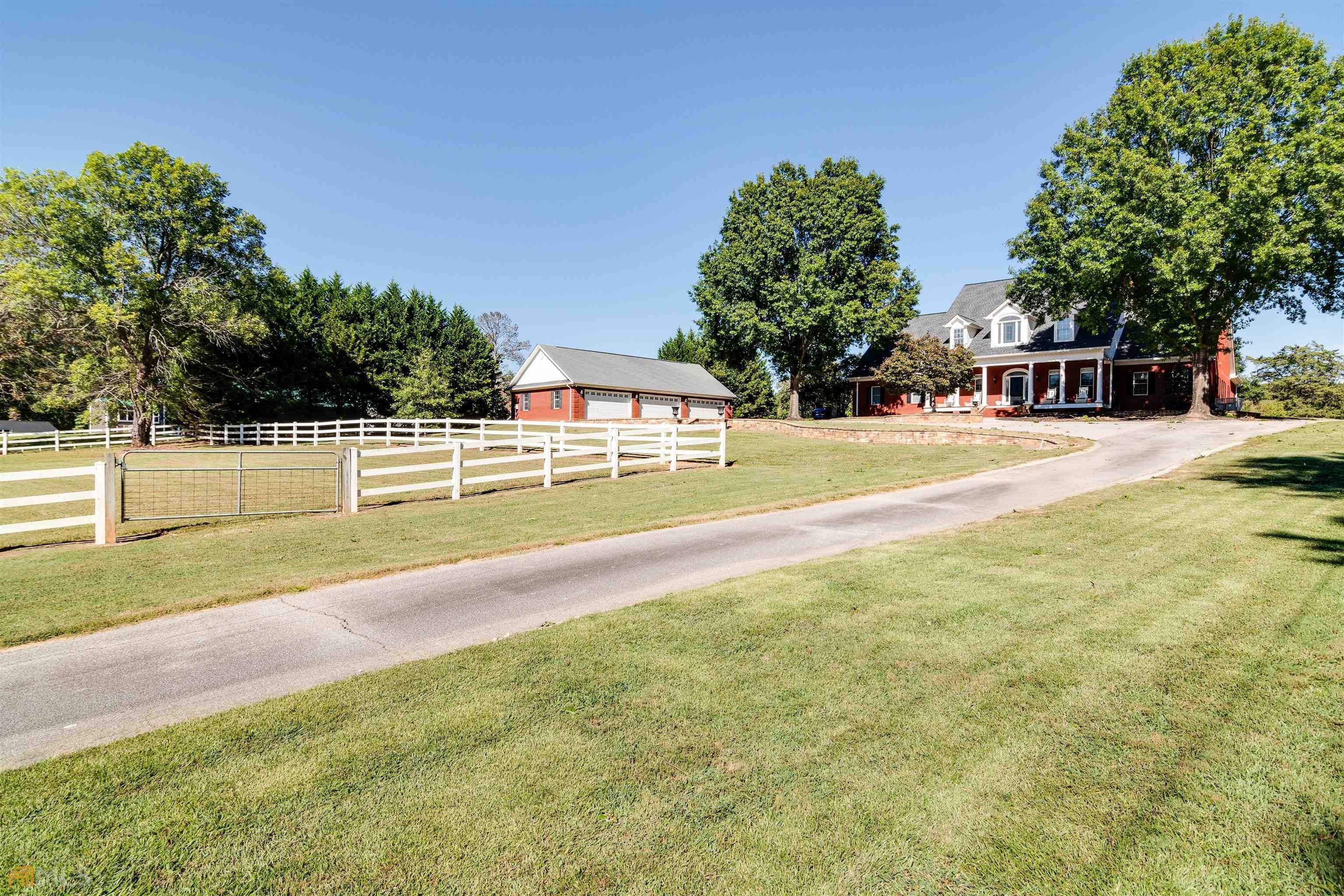 Cook Rd, Oxford, GA 30054