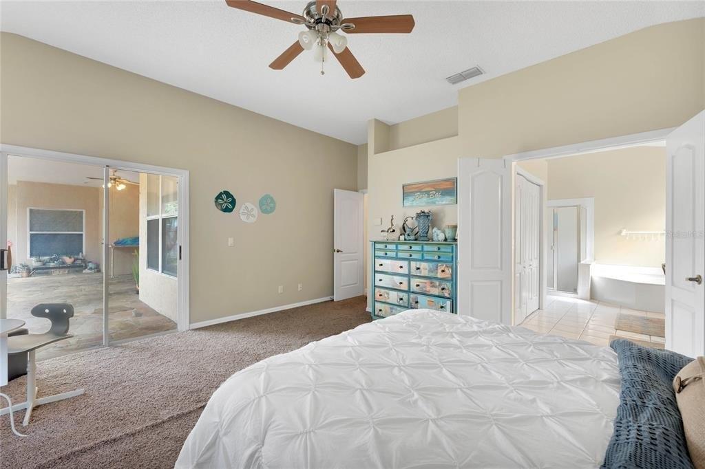 Crystal Cove Dr, Orlando, FL 32828