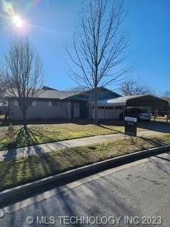 E 28th Pl, Tulsa, OK 74129