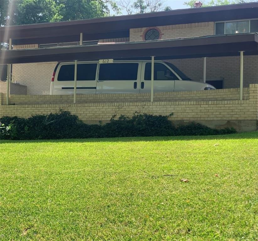 Misty Glen Ln, Dallas, TX 75232