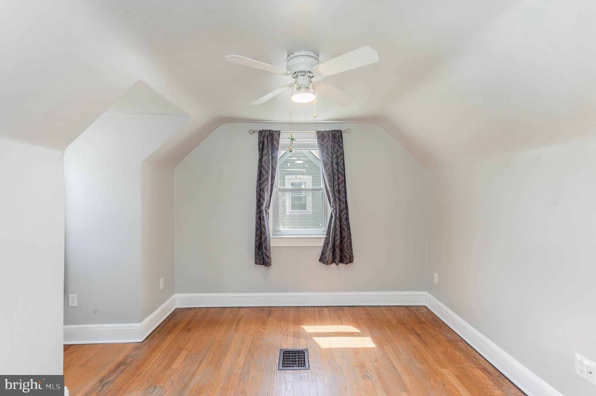 N Marlyn Ave, Essex, MD 21221