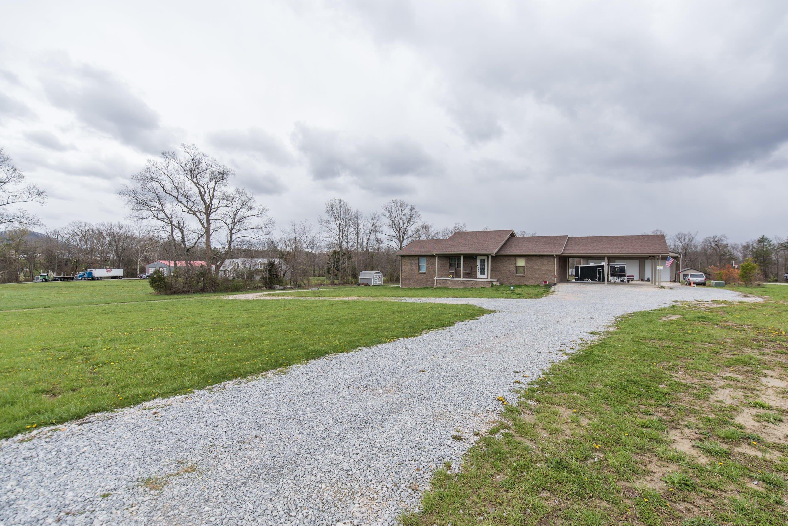 Main St, Jeffersonville, KY 40337