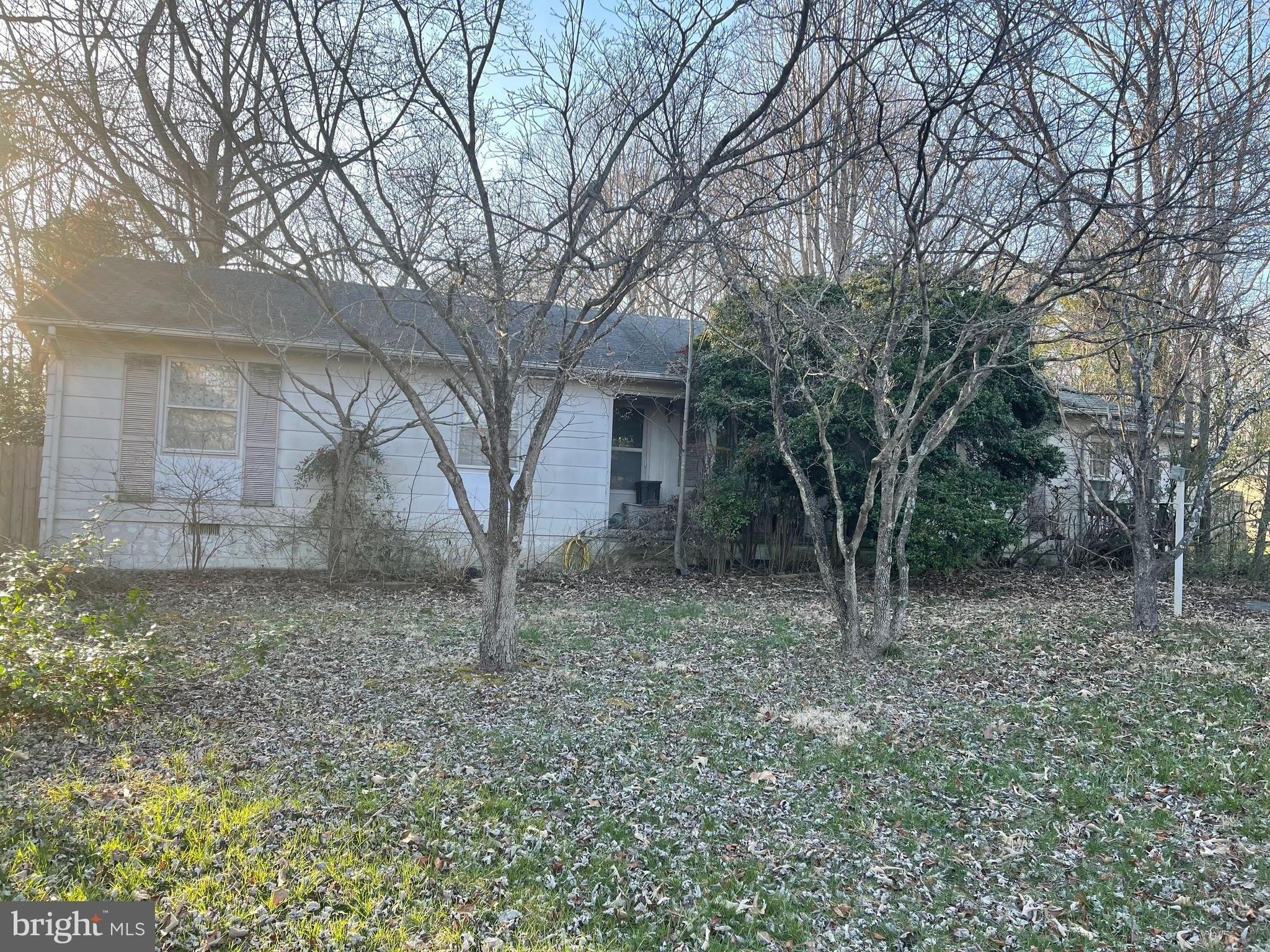Flippo Dr, Fredericksburg, VA 22408