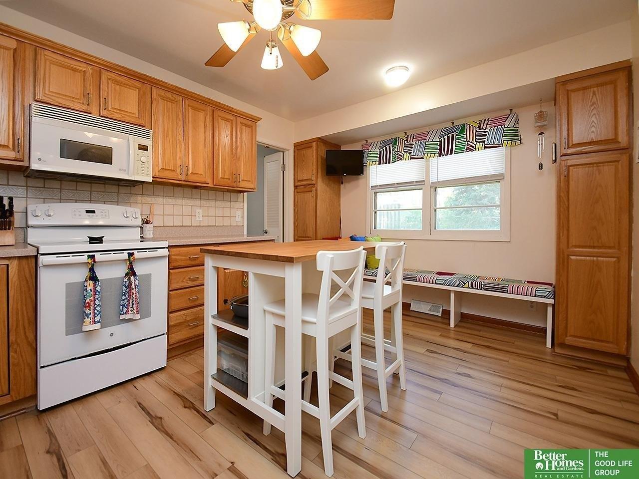 N 100th St, Omaha, NE 68134