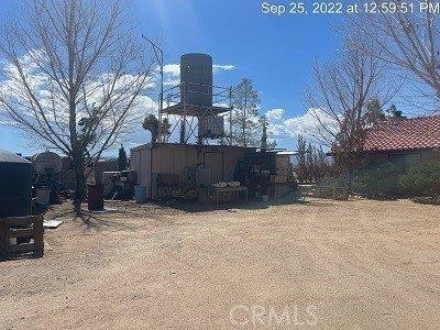 Clover Rd, Adelanto, CA 92301