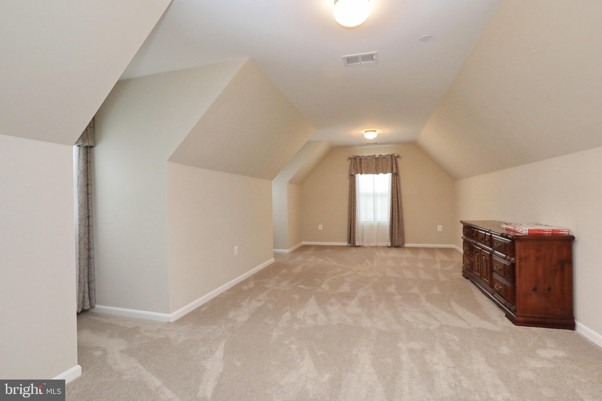 Mount Victoria Rd, Newburg, MD 20664