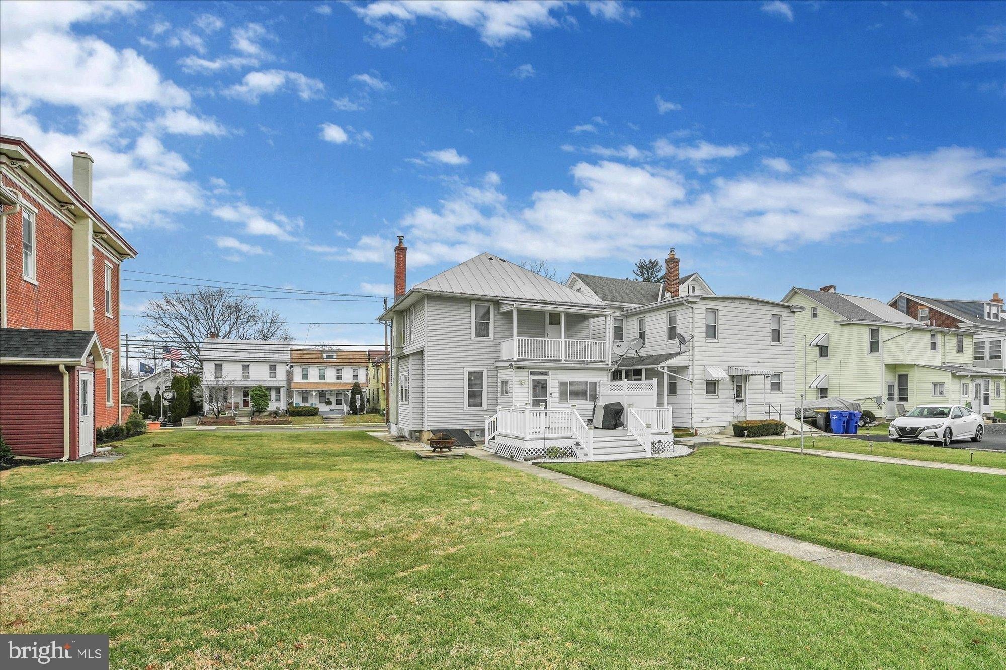E Penn Ave, Robesonia, PA 19551