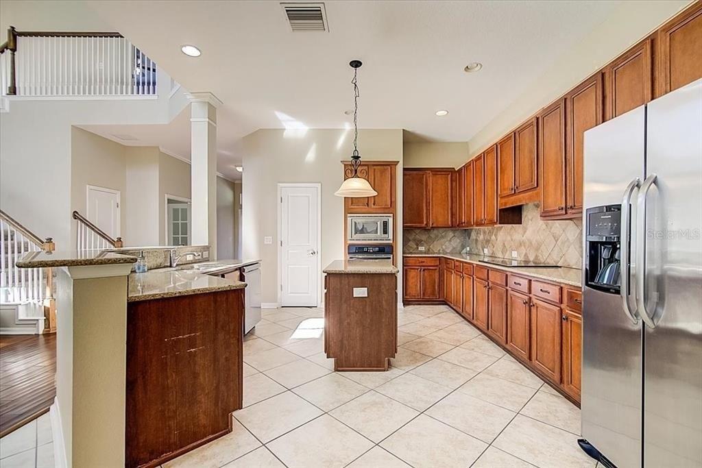 Islebay Dr, Apollo Beach, FL 33572