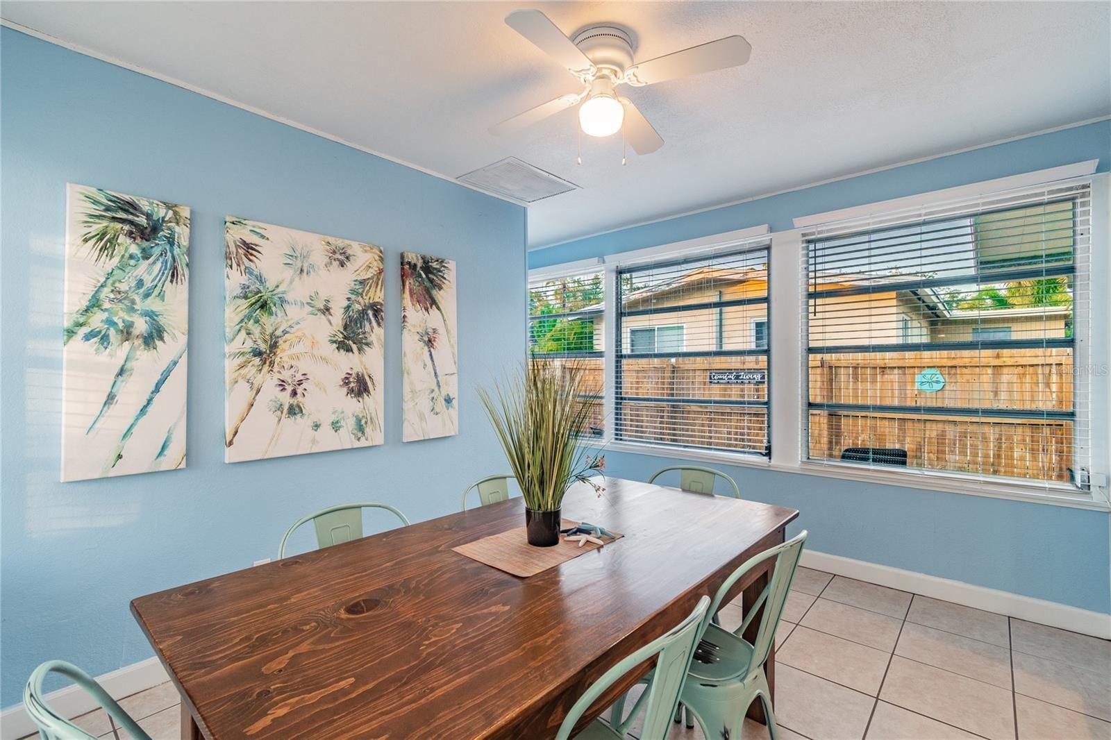 27th Ave S, Gulfport, FL 33711