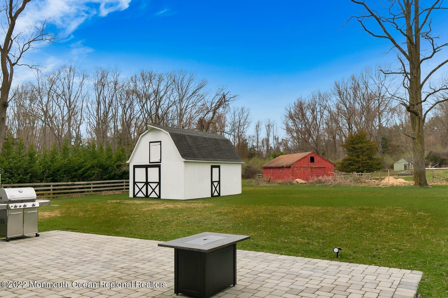 Dutch Lane Rd, Colts Neck, NJ 07722