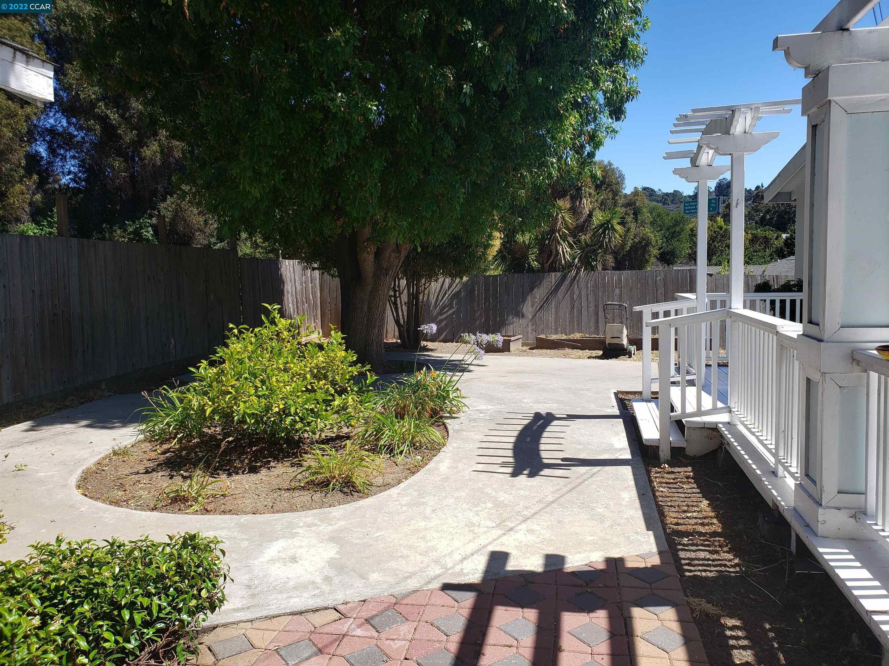 Wilart Dr, San Pablo, CA 94806