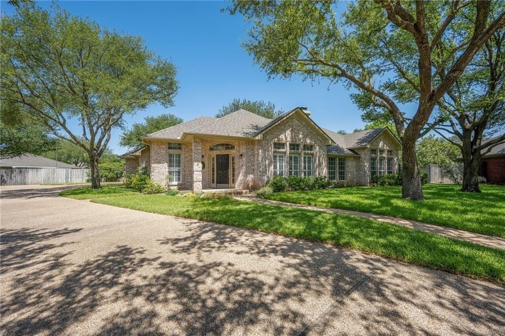 Steamboat Cir, Hewitt, TX 76643