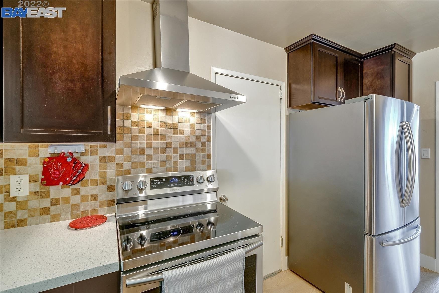Lafayette Ave, Hayward, CA 94544