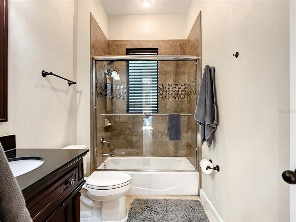 Symphony Beach Ln, Apollo Beach, FL 33572