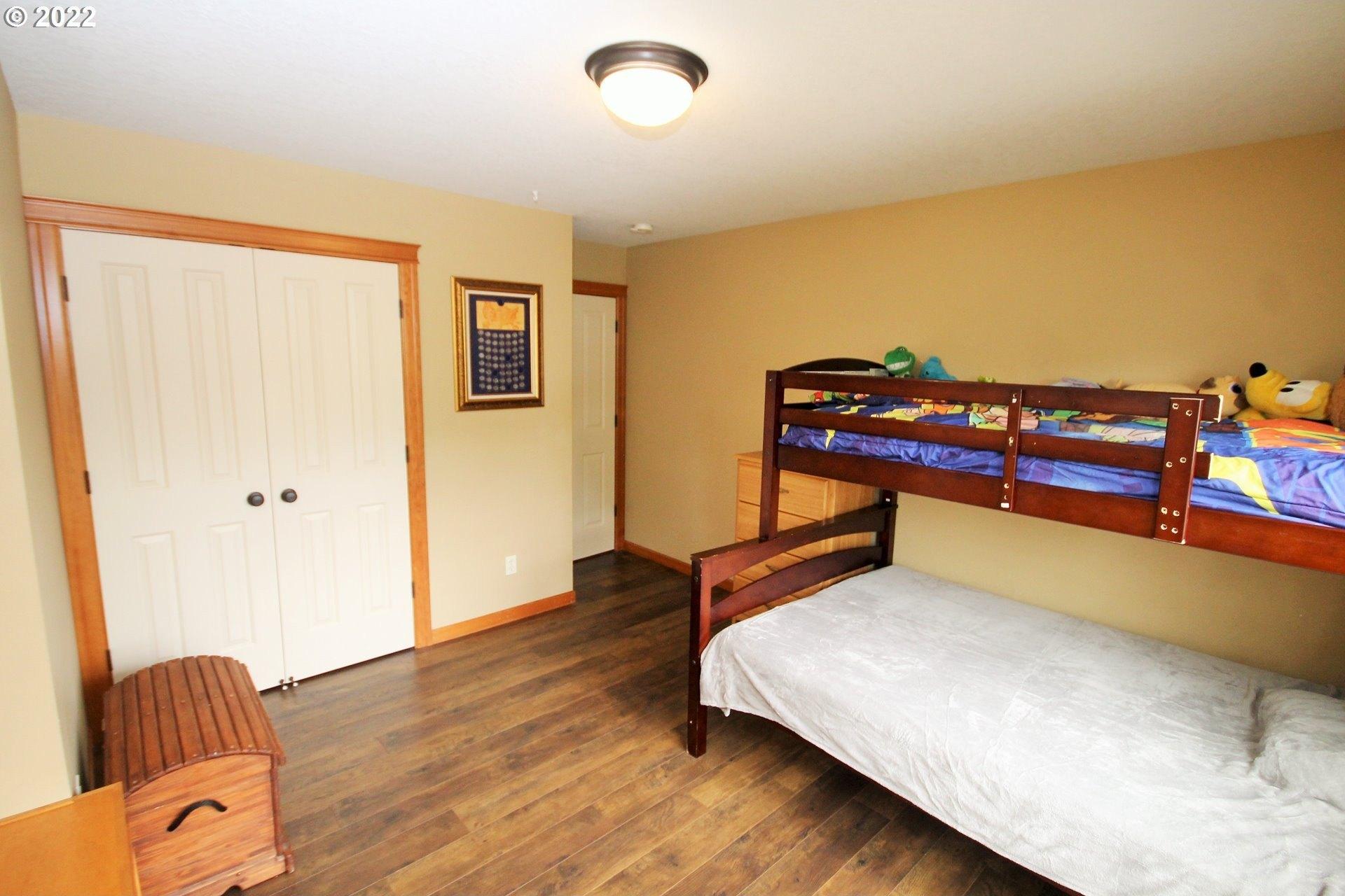 Redwood St, Yamhill, OR 97148
