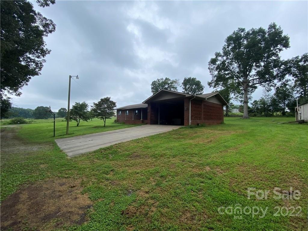 Fisher Davis Rd, Morganton, NC 28655