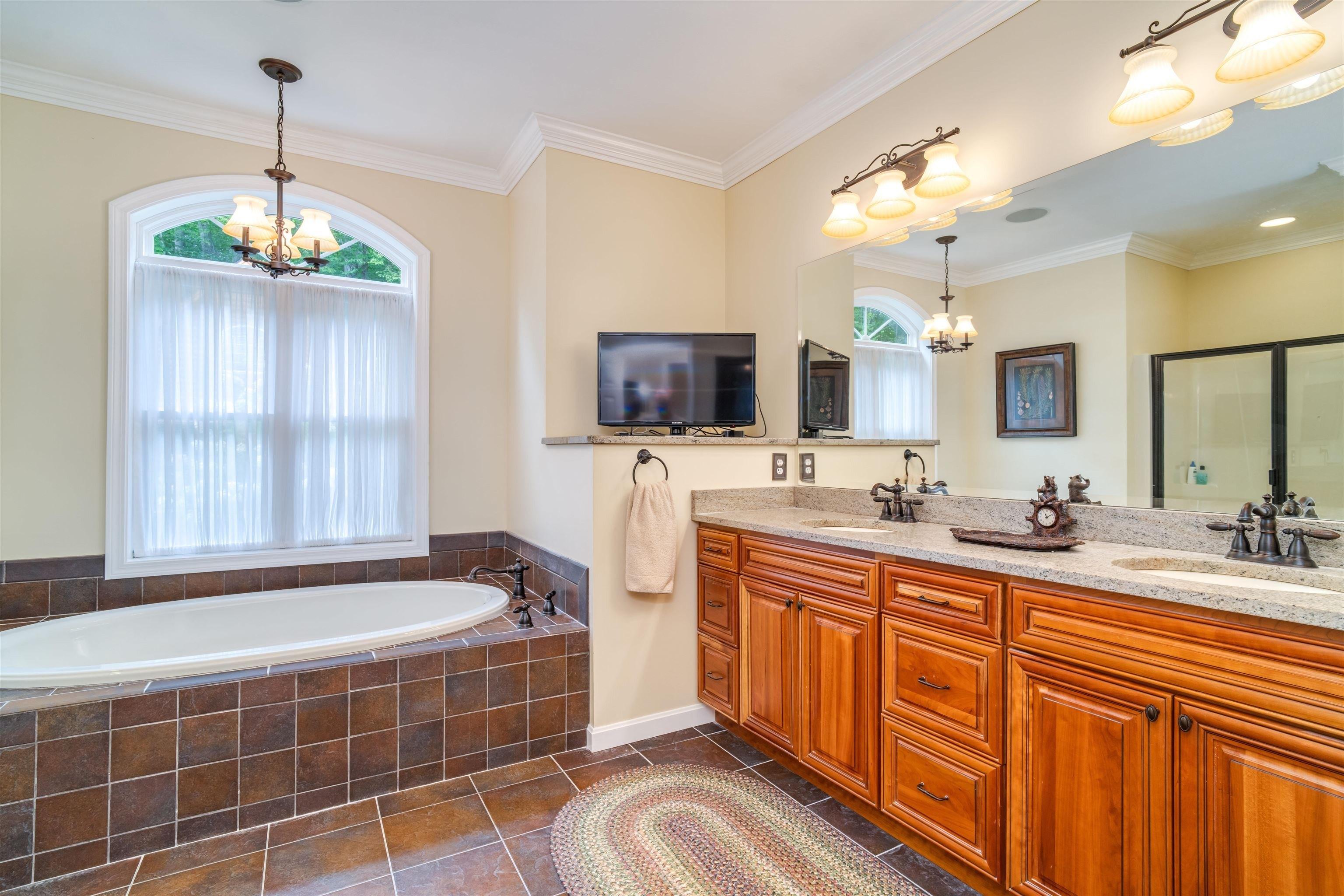 Abenaki Ln, Moultonborough, NH 03254