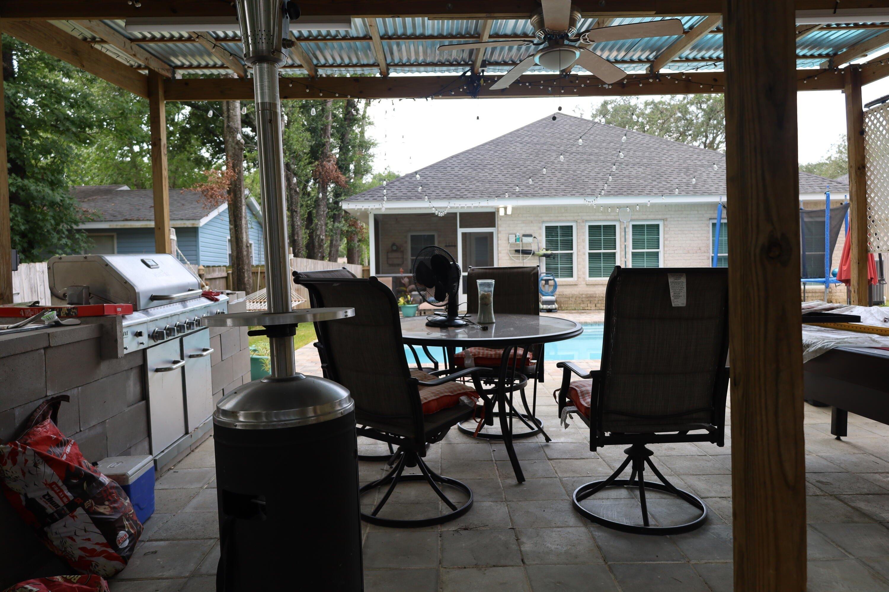 Sasser St, Niceville, FL 32578