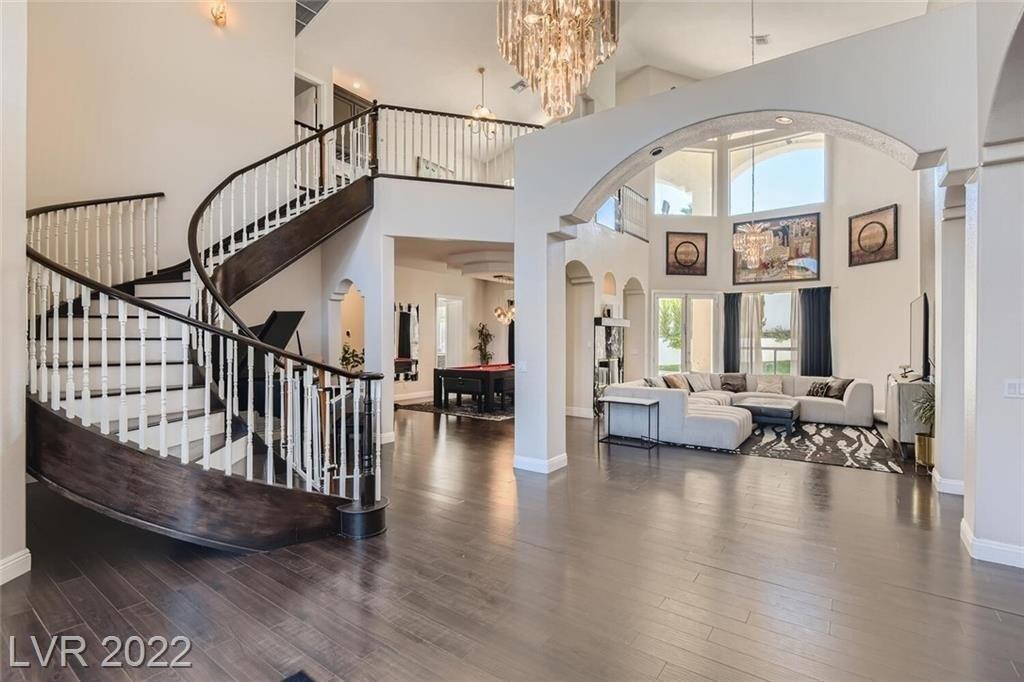Sapphire Bay Cir, Las Vegas, NV 89128