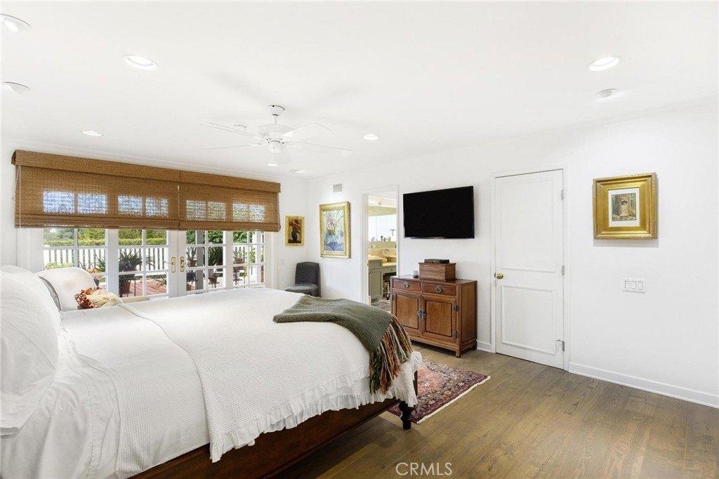Dorilee Ln, Encino, CA 91436