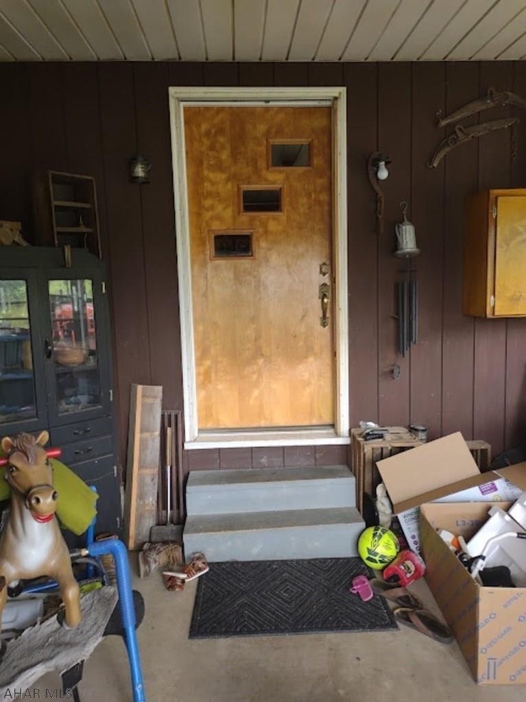 Weaver Rd, Duncansville, PA 16635