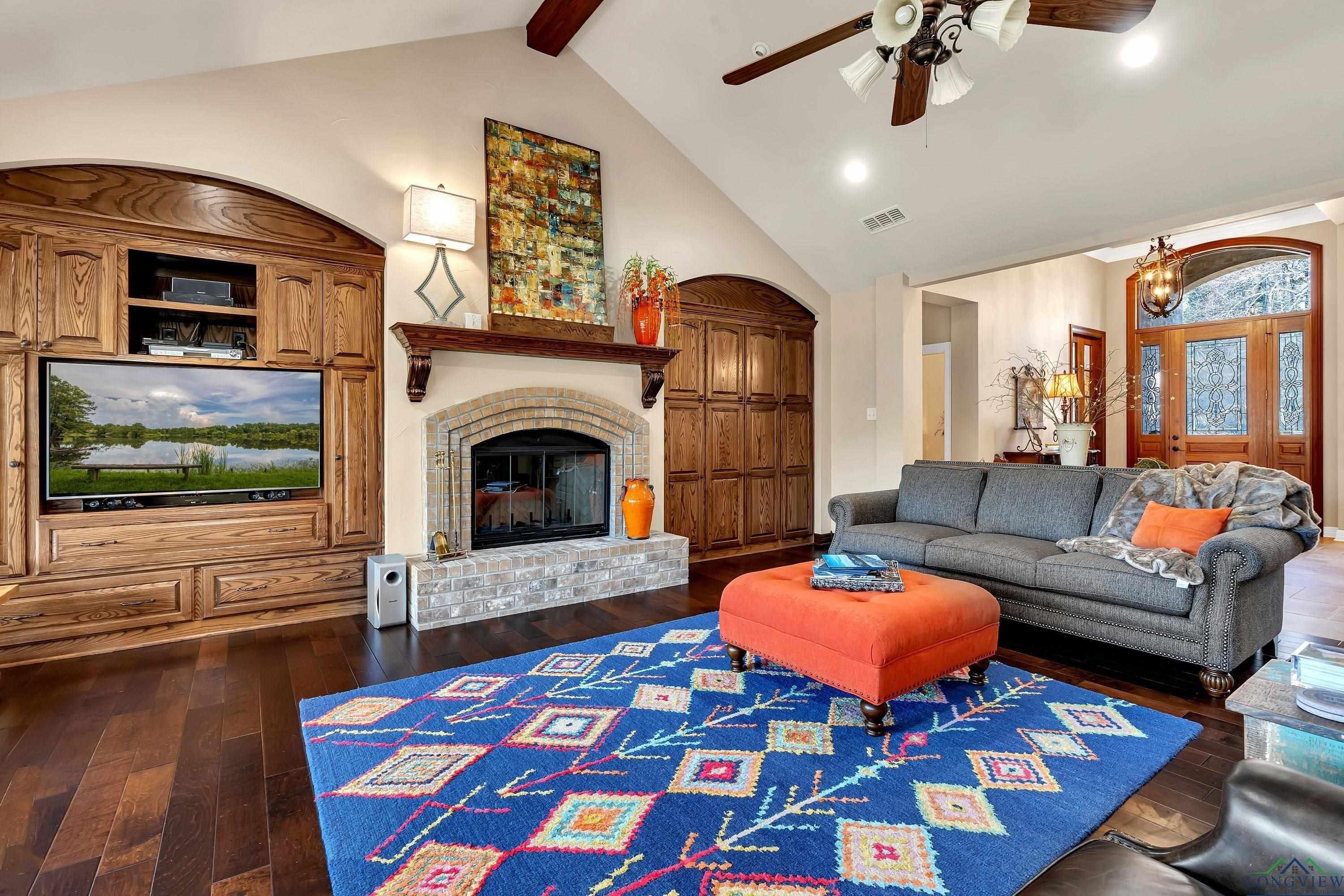 Shadowood Dr, Marshall, TX 75672