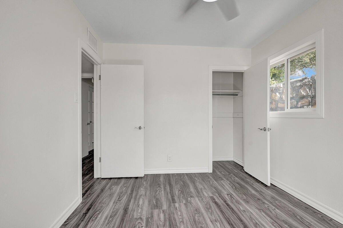 Whitaker Ln, El Paso, TX 79902