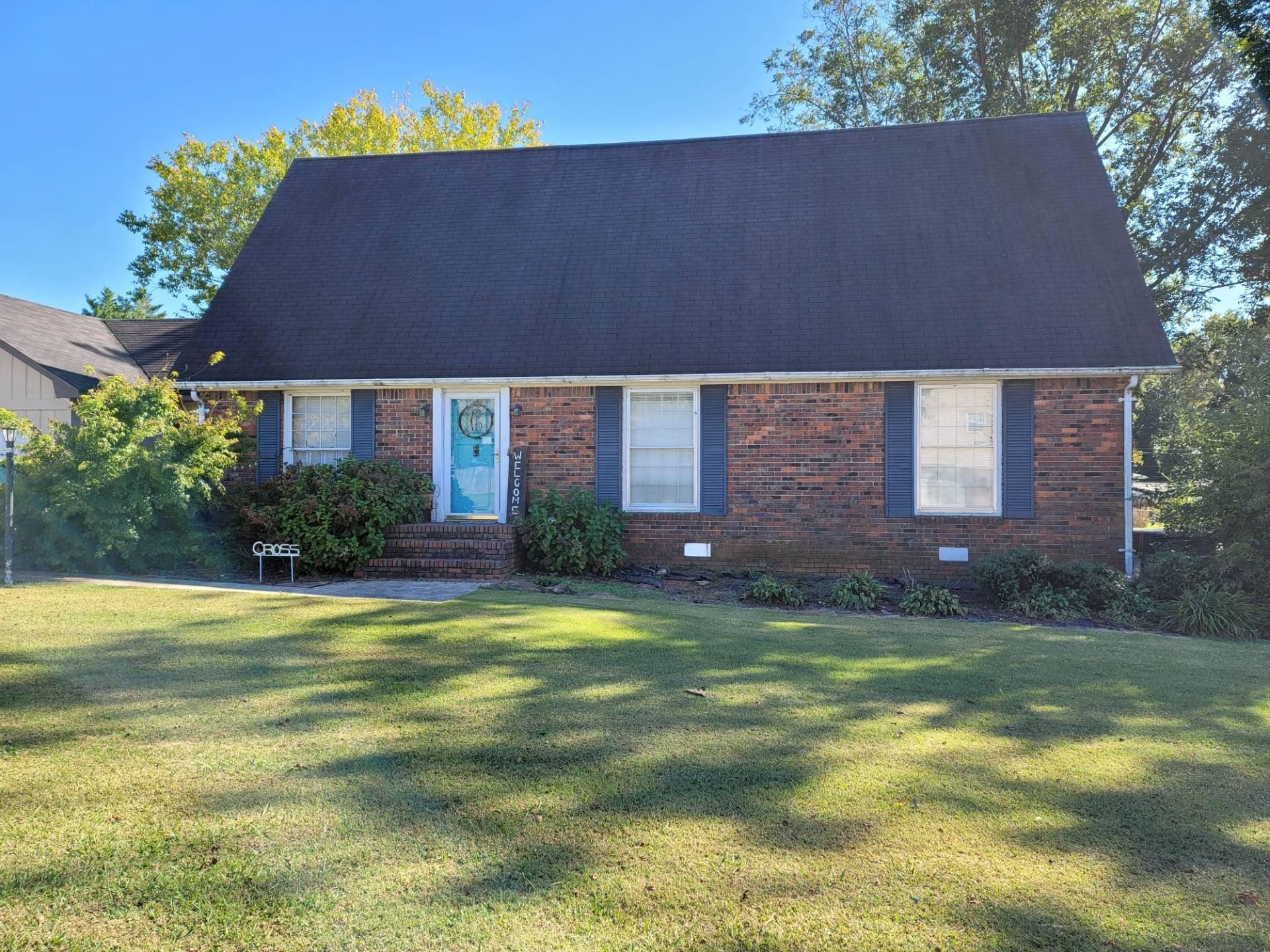 Pasadena Ave, Muscle Shoals, AL 35661
